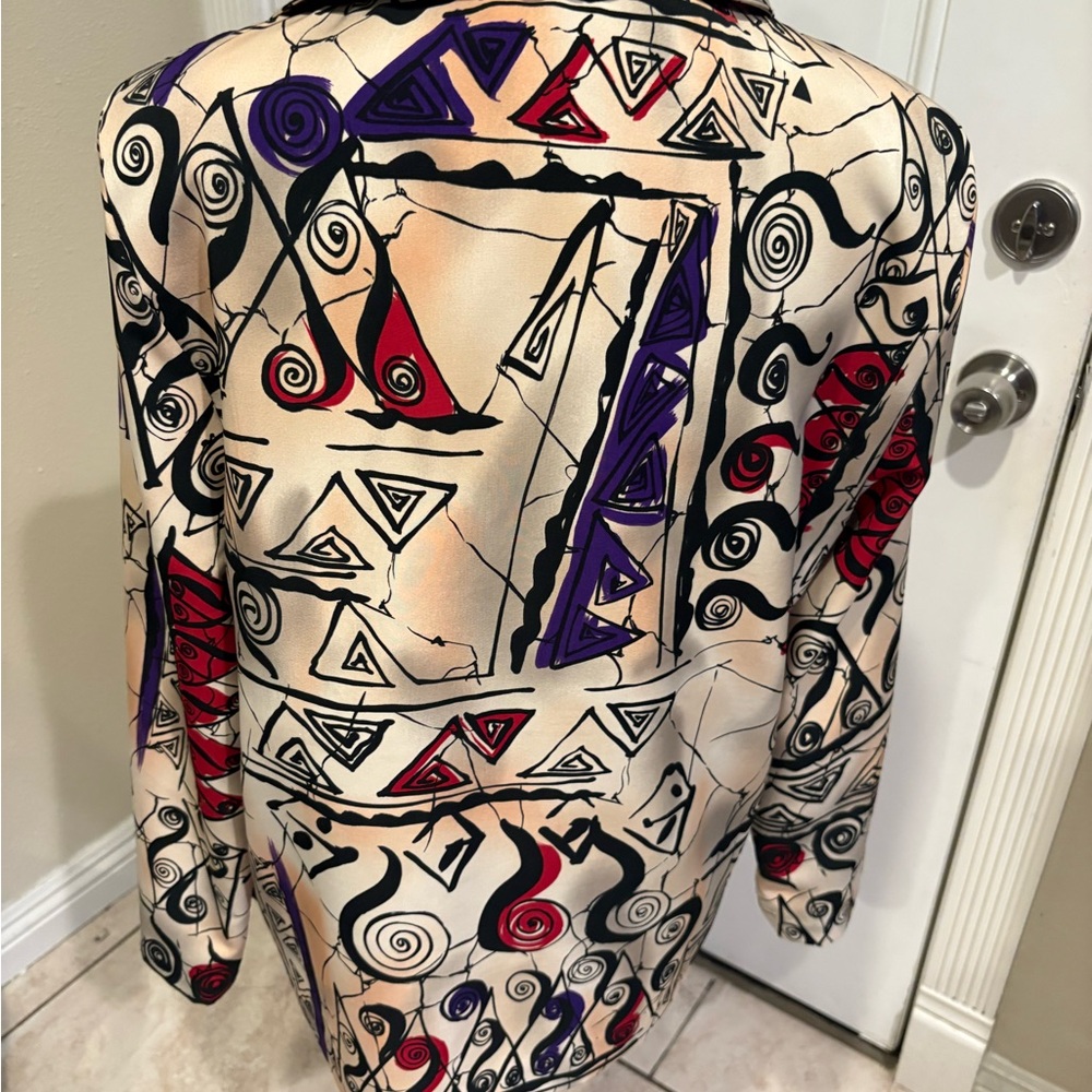 Abstract Patterned Women's Jacket - image 3